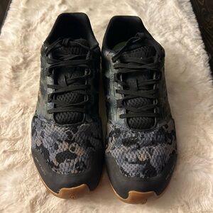 INOV-8 women 9 BARE-XF 210 V2 Training Running Camouflage Gray/Gum Sneakers S21